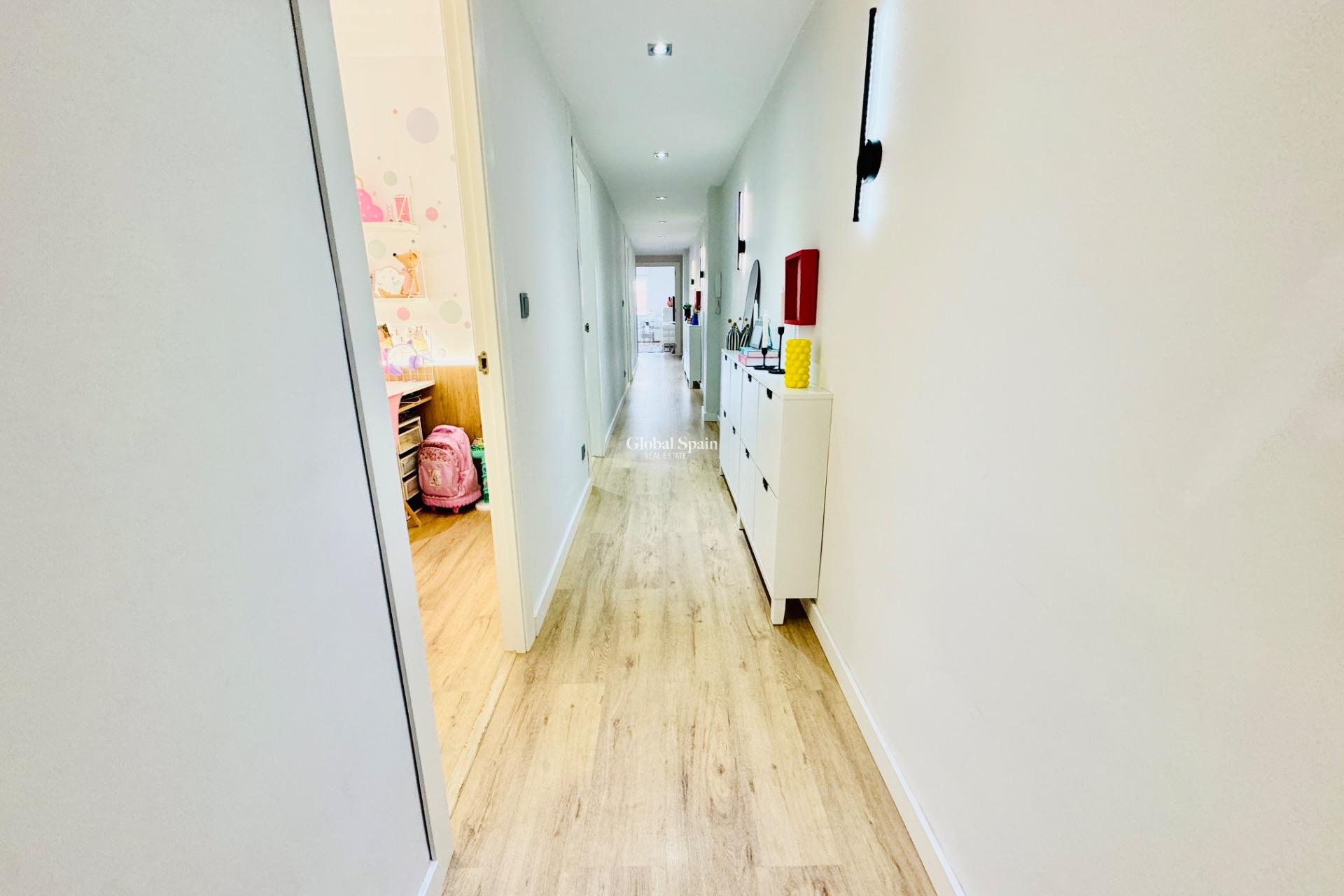Resale - APARTMENT -
PILAR DE LA HORADADA - Zona Pueblo
