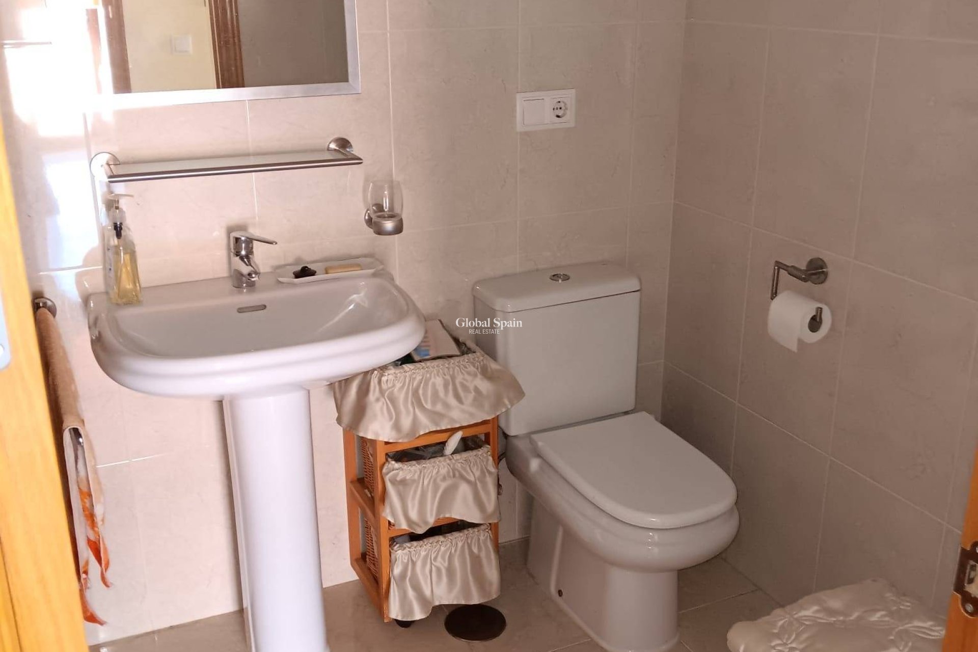 Resale - APARTMENT -
PILAR DE LA HORADADA - Zona Pueblo