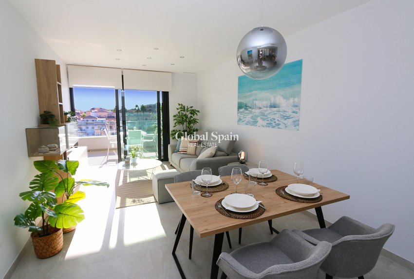 Resale - APARTMENT -
PLAYA FLAMENCA - Costa Blanca