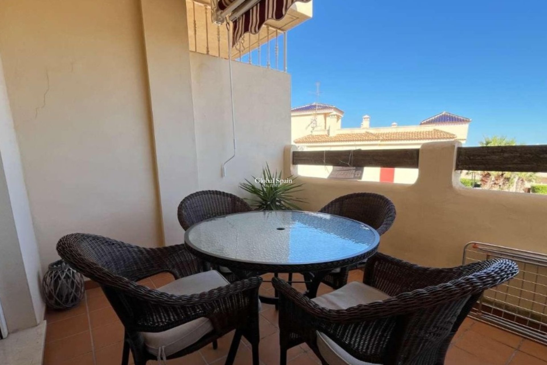 Resale - APARTMENT -
PLAYA FLAMENCA - Costa Blanca