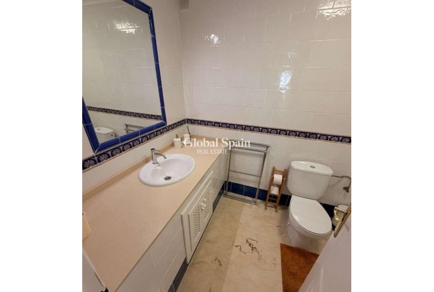 Resale - APARTMENT -
PLAYA FLAMENCA - Costa Blanca