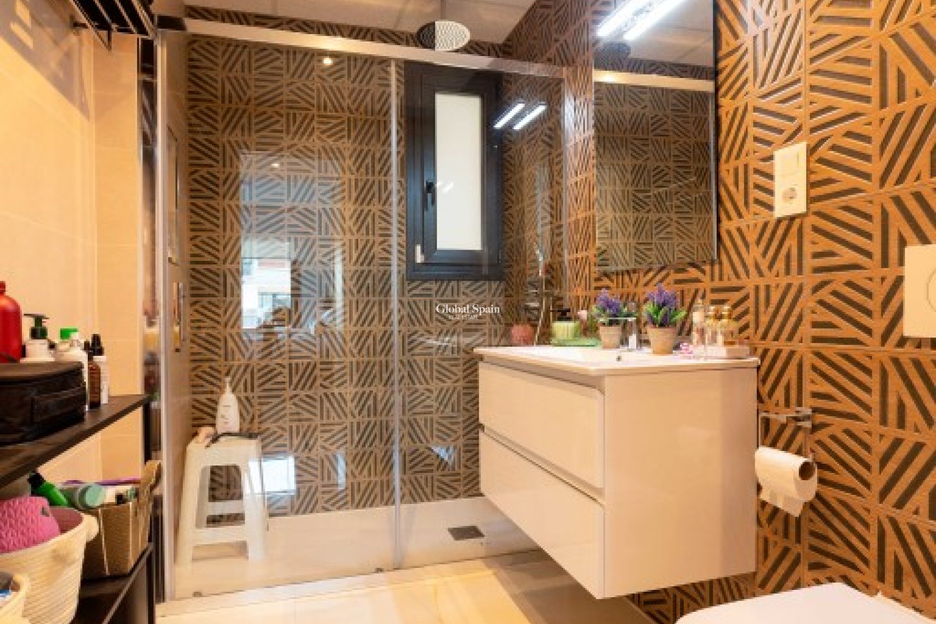 Resale - APARTMENT -
PLAYA FLAMENCA - Costa Blanca