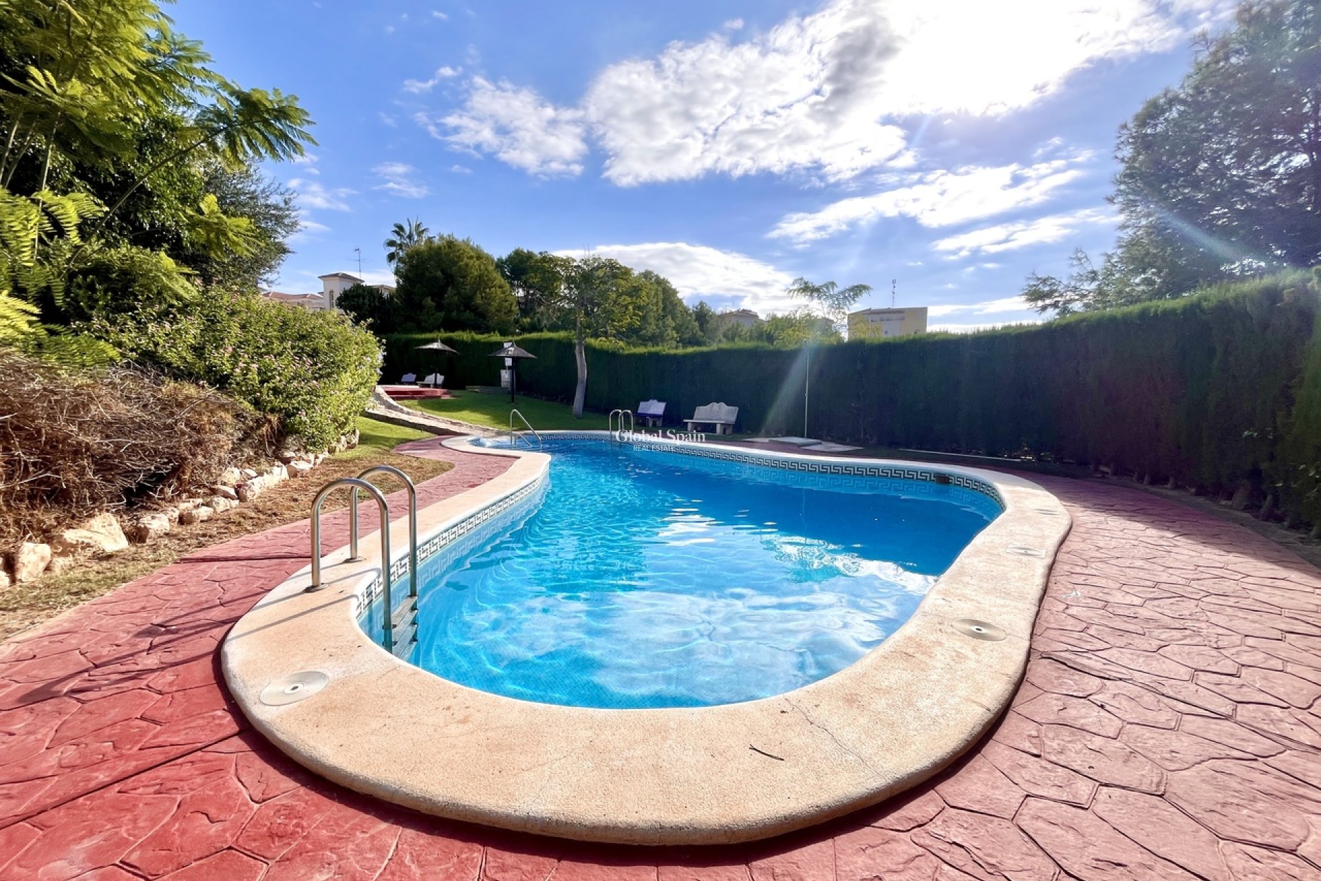 Resale - APARTMENT -
PLAYA FLAMENCA - Costa Blanca