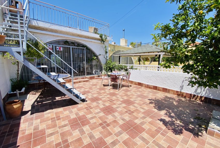 Resale - APARTMENT -
PLAYA FLAMENCA - Costa Blanca