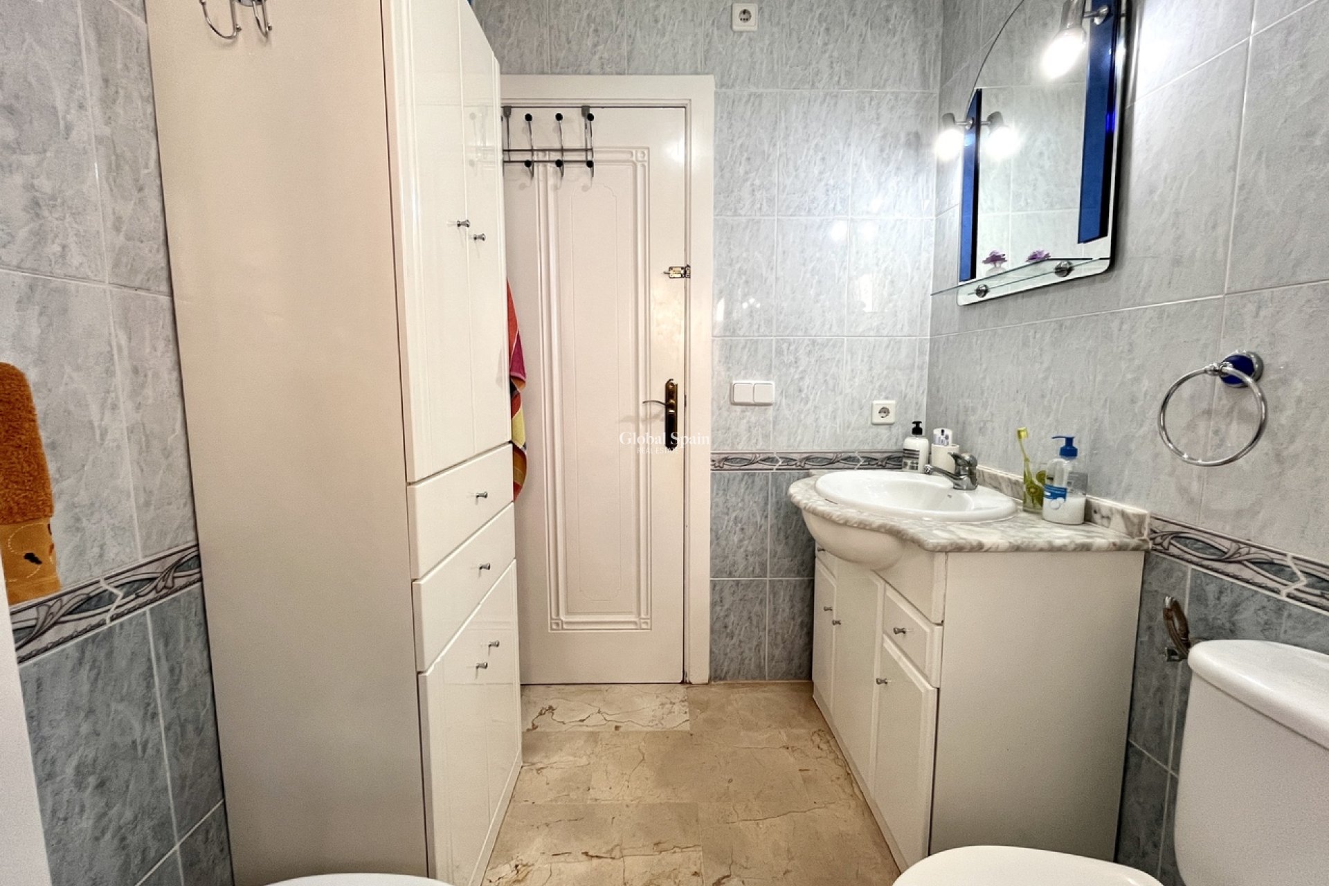 Resale - APARTMENT -
PLAYA FLAMENCA - Costa Blanca