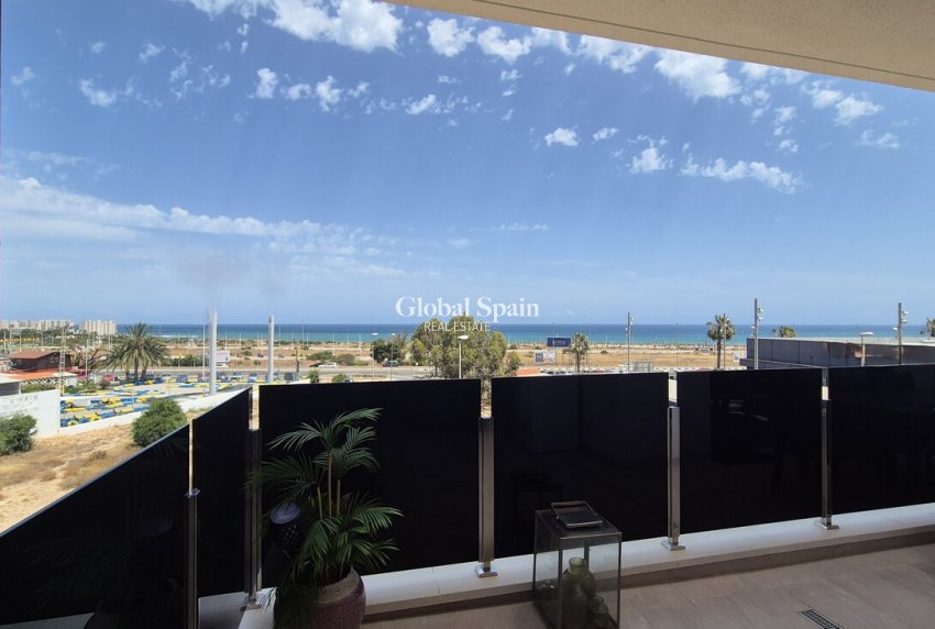 Resale - APARTMENT -
PLAYA FLAMENCA - Costa Blanca