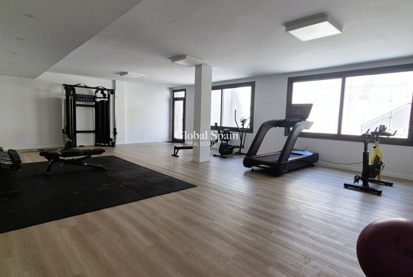 Resale - APARTMENT -
PLAYA FLAMENCA - Costa Blanca