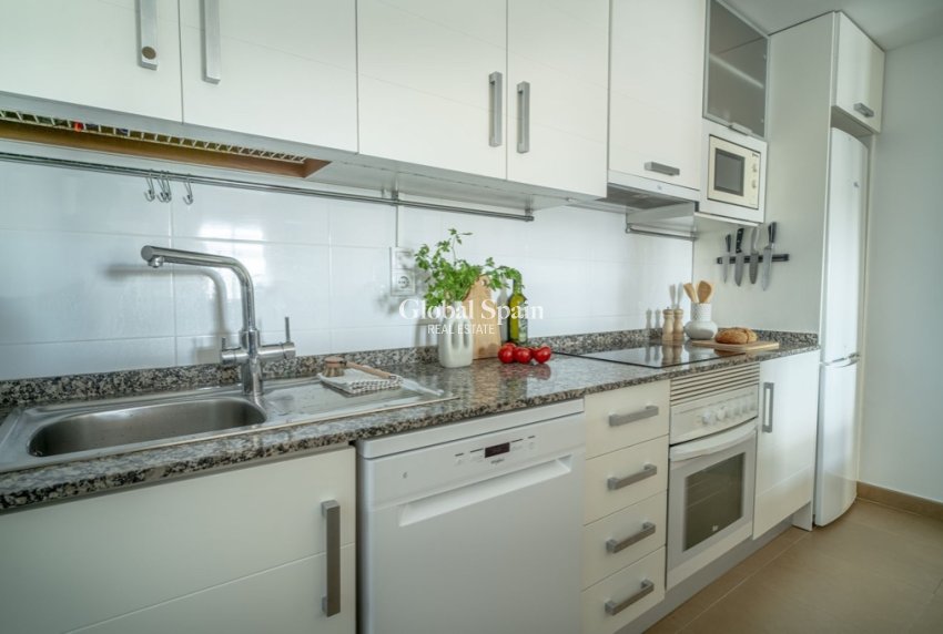 Resale - Apartment -
PLAYA FLAMENCA - Zeniamar