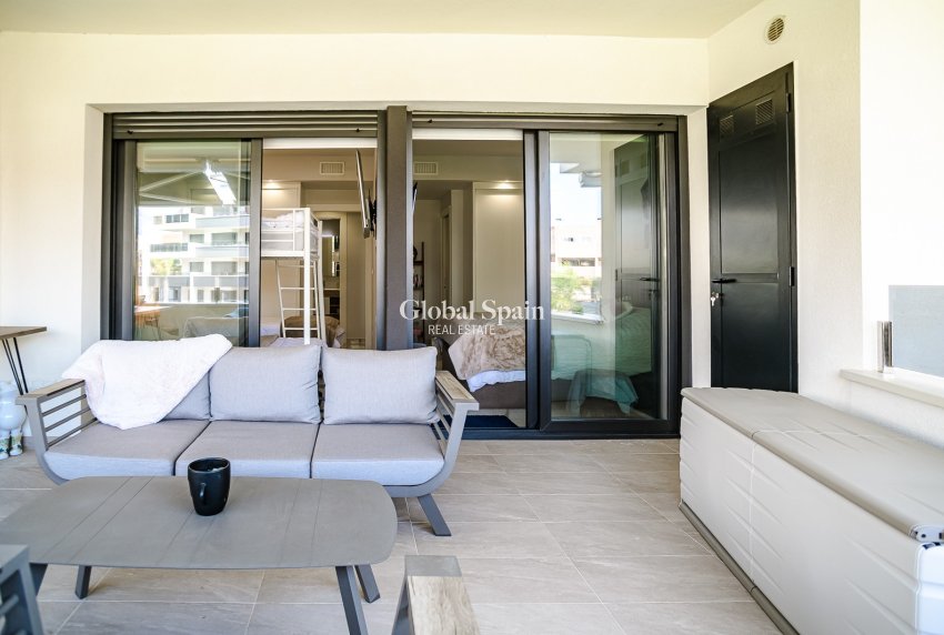 Resale - APARTMENT -
PLAYA FLAMENCA