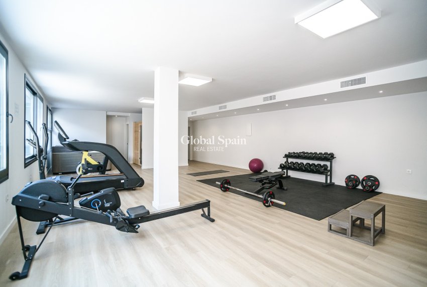 Resale - APARTMENT -
PLAYA FLAMENCA