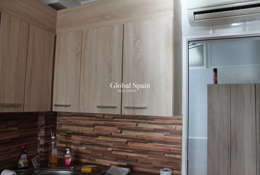 Resale - APARTMENT -
PLAYA FLAMENCA