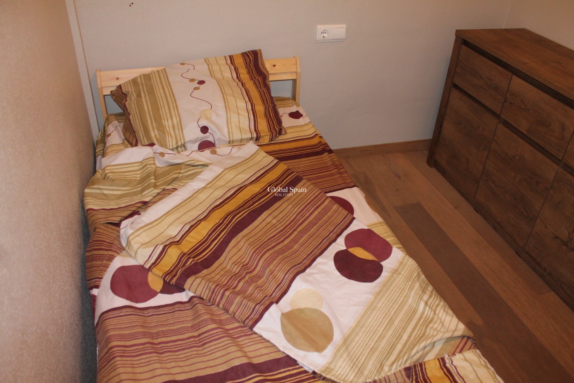 Resale - APARTMENT -
PLAYA FLAMENCA