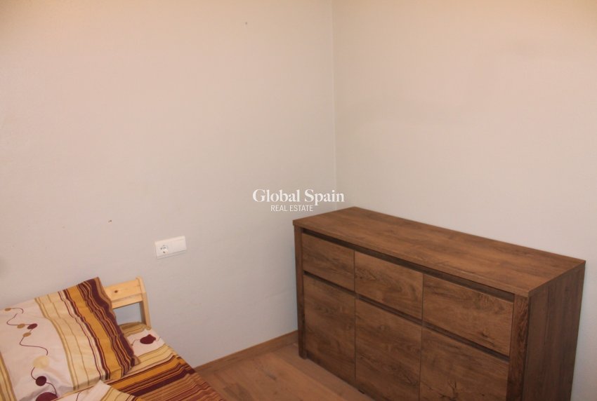 Resale - APARTMENT -
PLAYA FLAMENCA