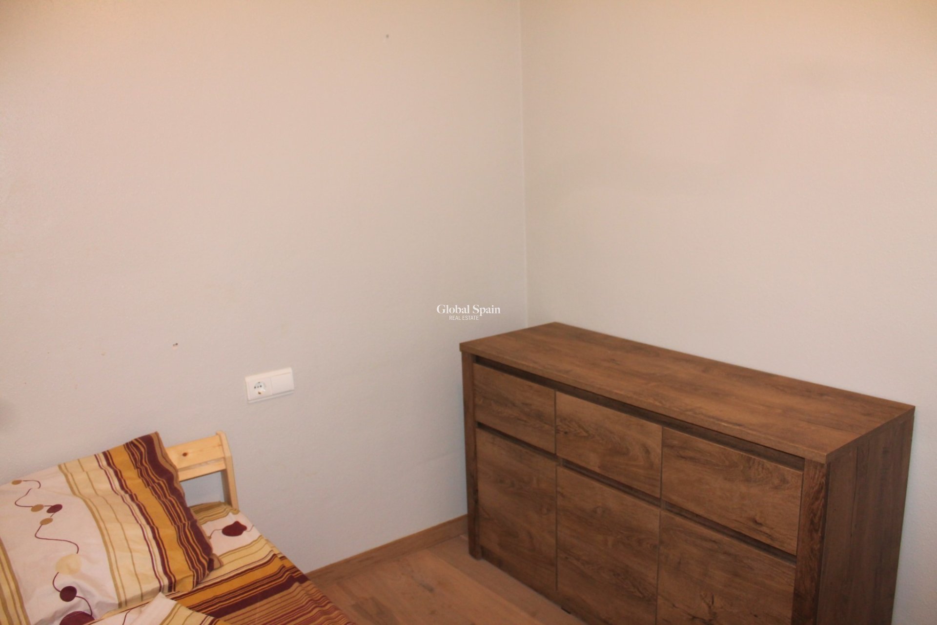 Resale - APARTMENT -
PLAYA FLAMENCA