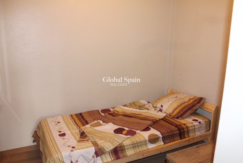 Resale - APARTMENT -
PLAYA FLAMENCA