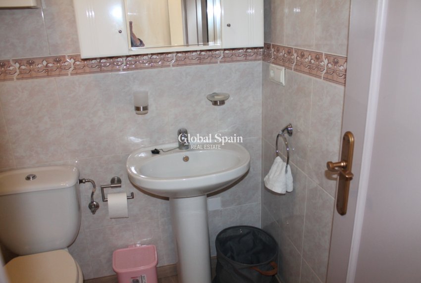 Resale - APARTMENT -
PLAYA FLAMENCA