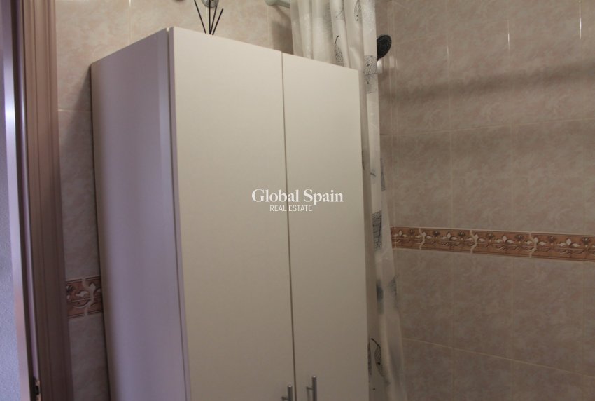 Resale - APARTMENT -
PLAYA FLAMENCA