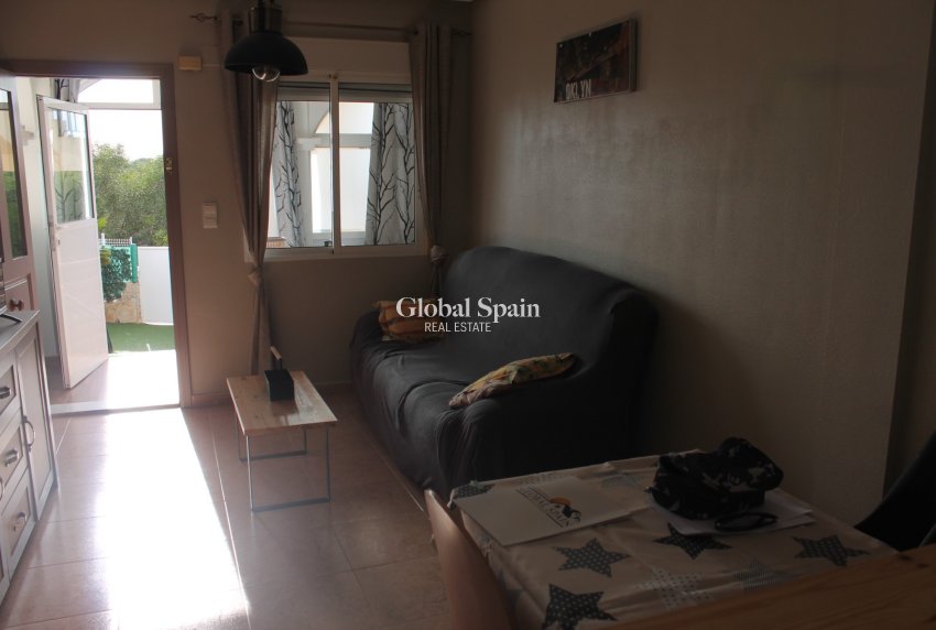 Resale - APARTMENT -
PLAYA FLAMENCA