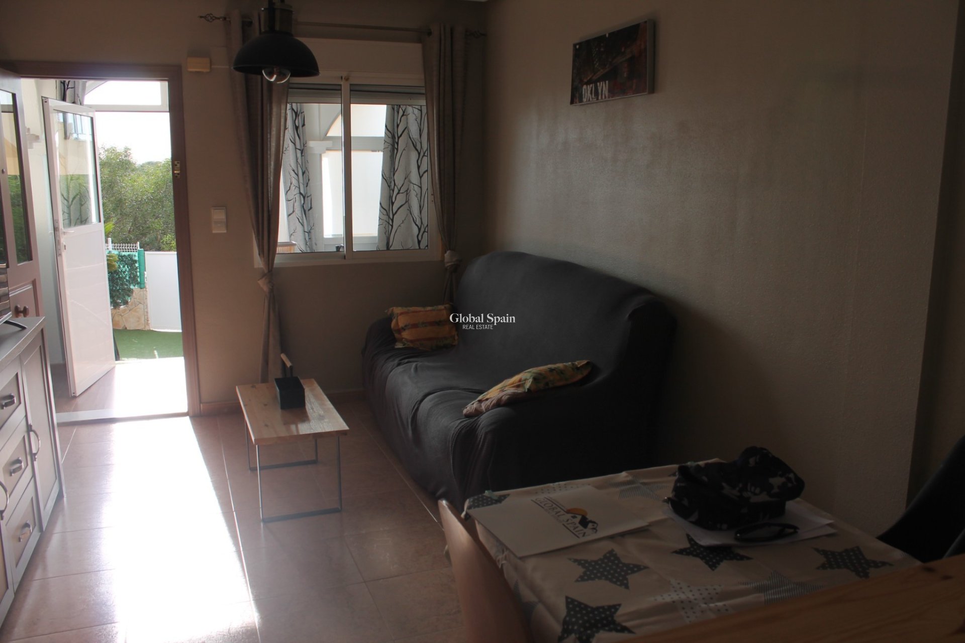 Resale - APARTMENT -
PLAYA FLAMENCA