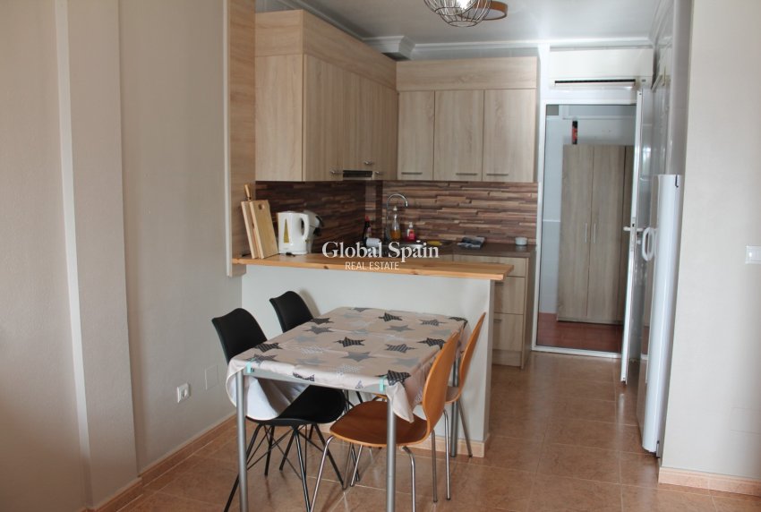 Resale - APARTMENT -
PLAYA FLAMENCA