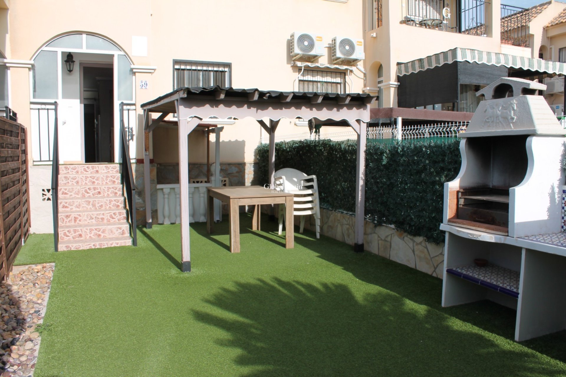 Resale - APARTMENT -
PLAYA FLAMENCA