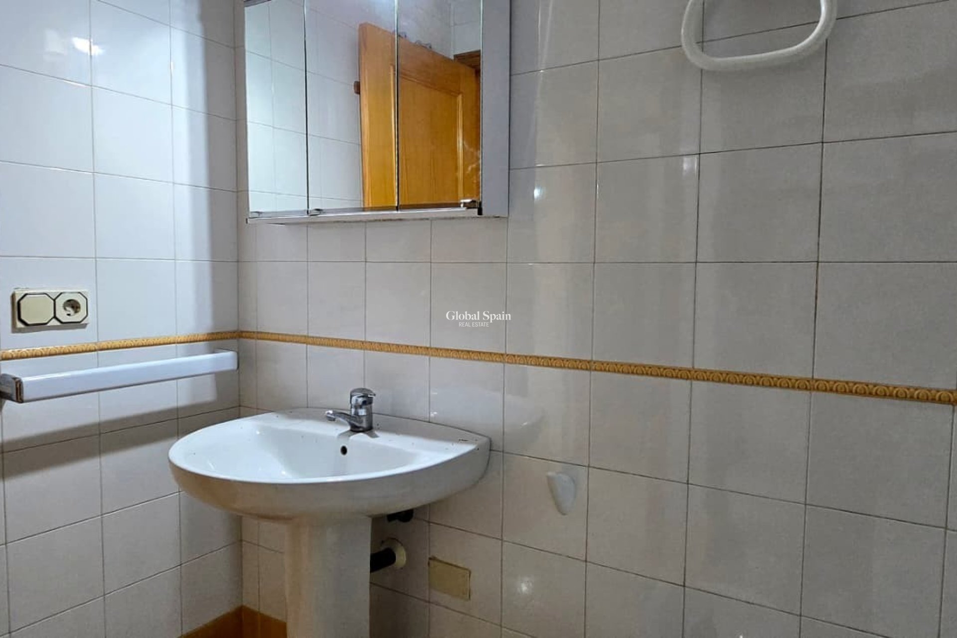 Resale - Apartment -
POLOP - Polop