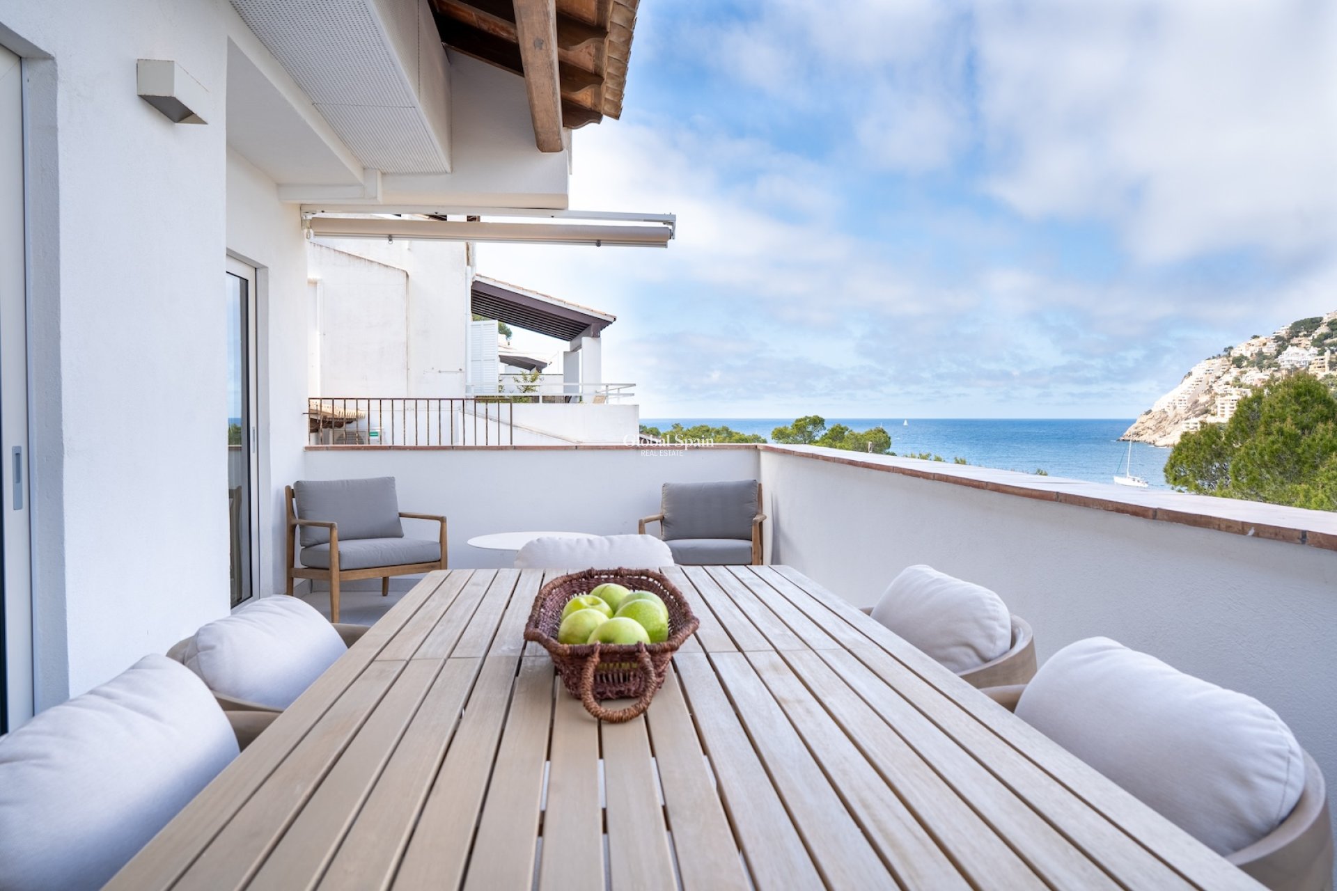 Resale - APARTMENT -
PORT D'ANDRATX - optional location detail