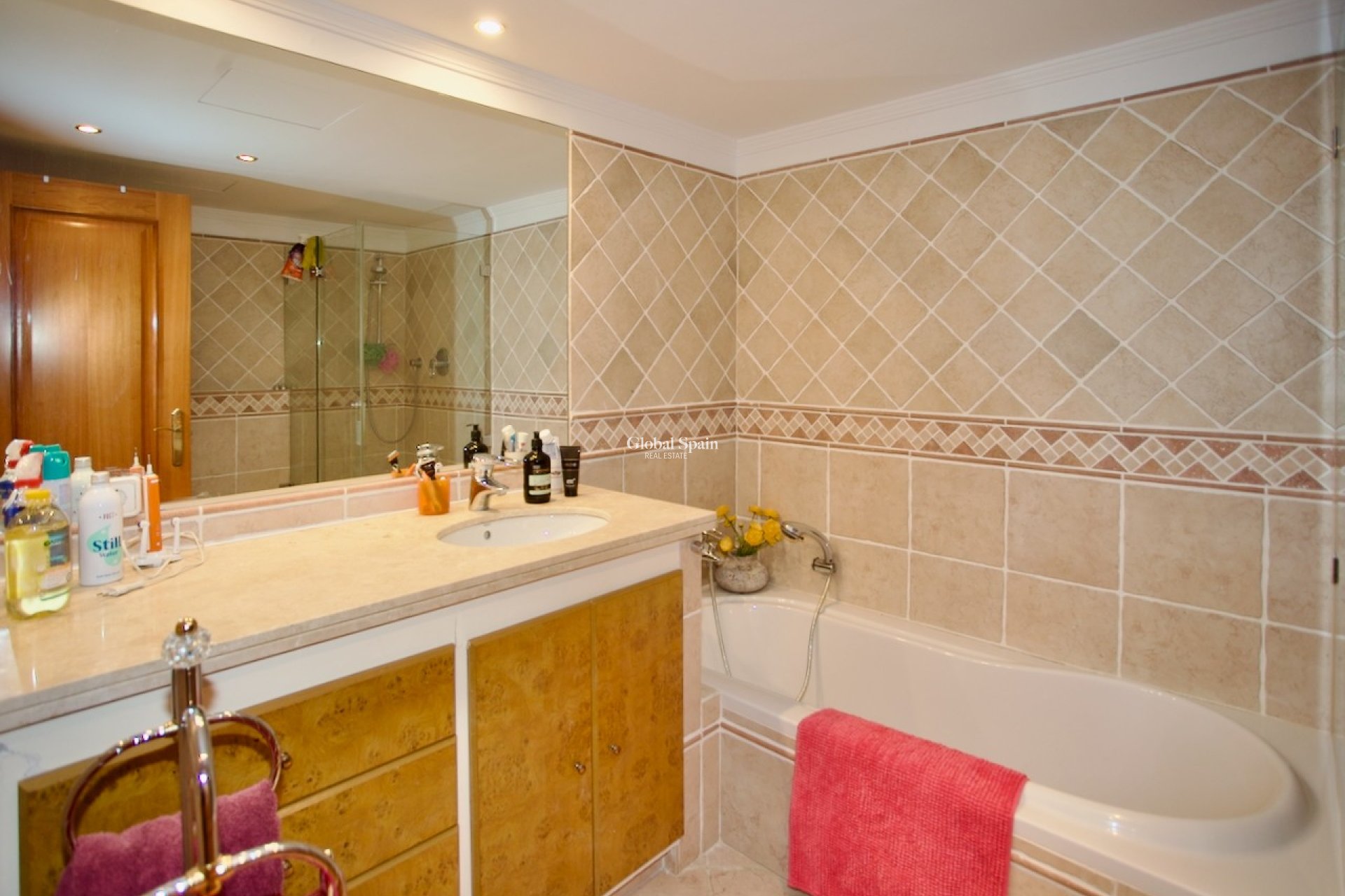 Resale - APARTMENT -
PORTALS NOUS - Calvià