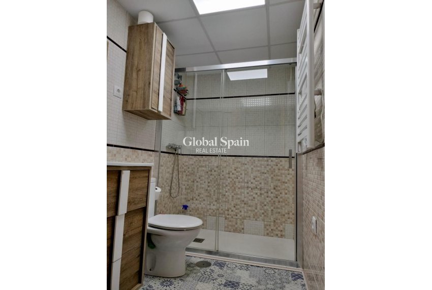 Resale - APARTMENT -
PUERTO DE MAZARRÓN - Centro