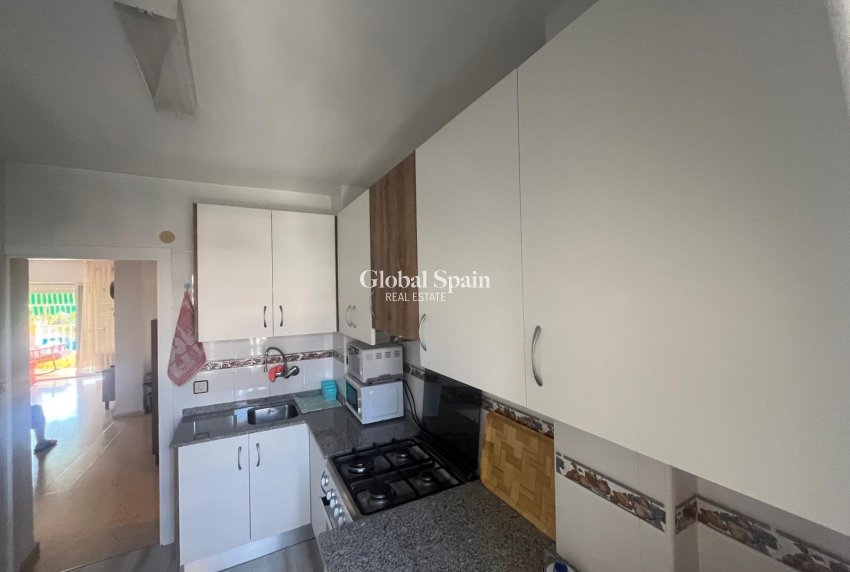 Resale - APARTMENT -
PUERTO DE MAZARRÓN - Centro