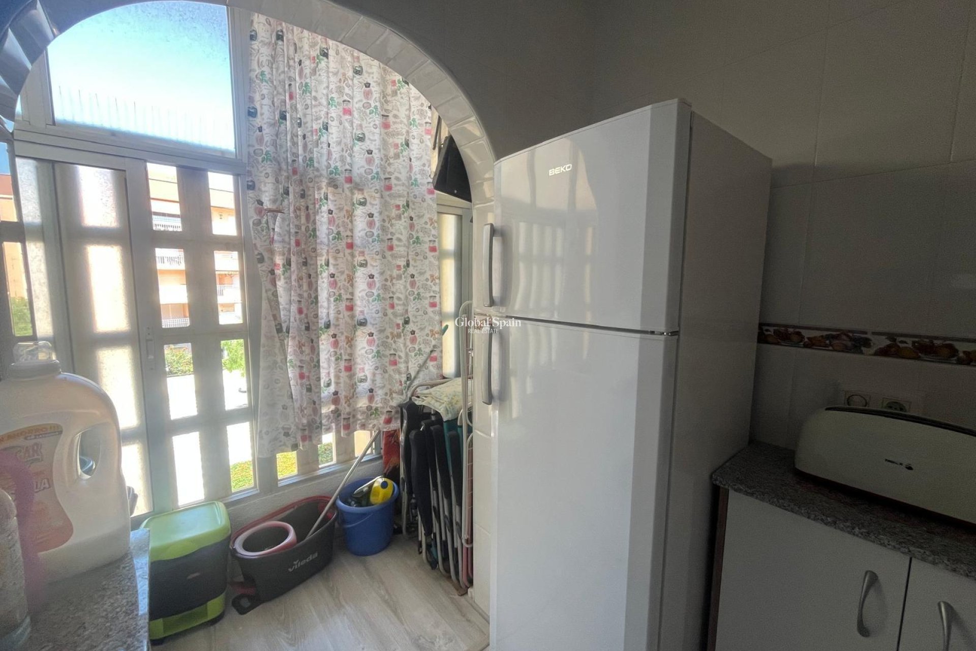 Resale - APARTMENT -
PUERTO DE MAZARRÓN - Centro