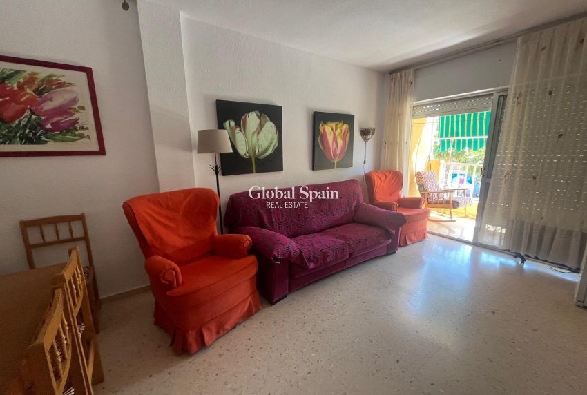 Resale - APARTMENT -
PUERTO DE MAZARRÓN - Centro