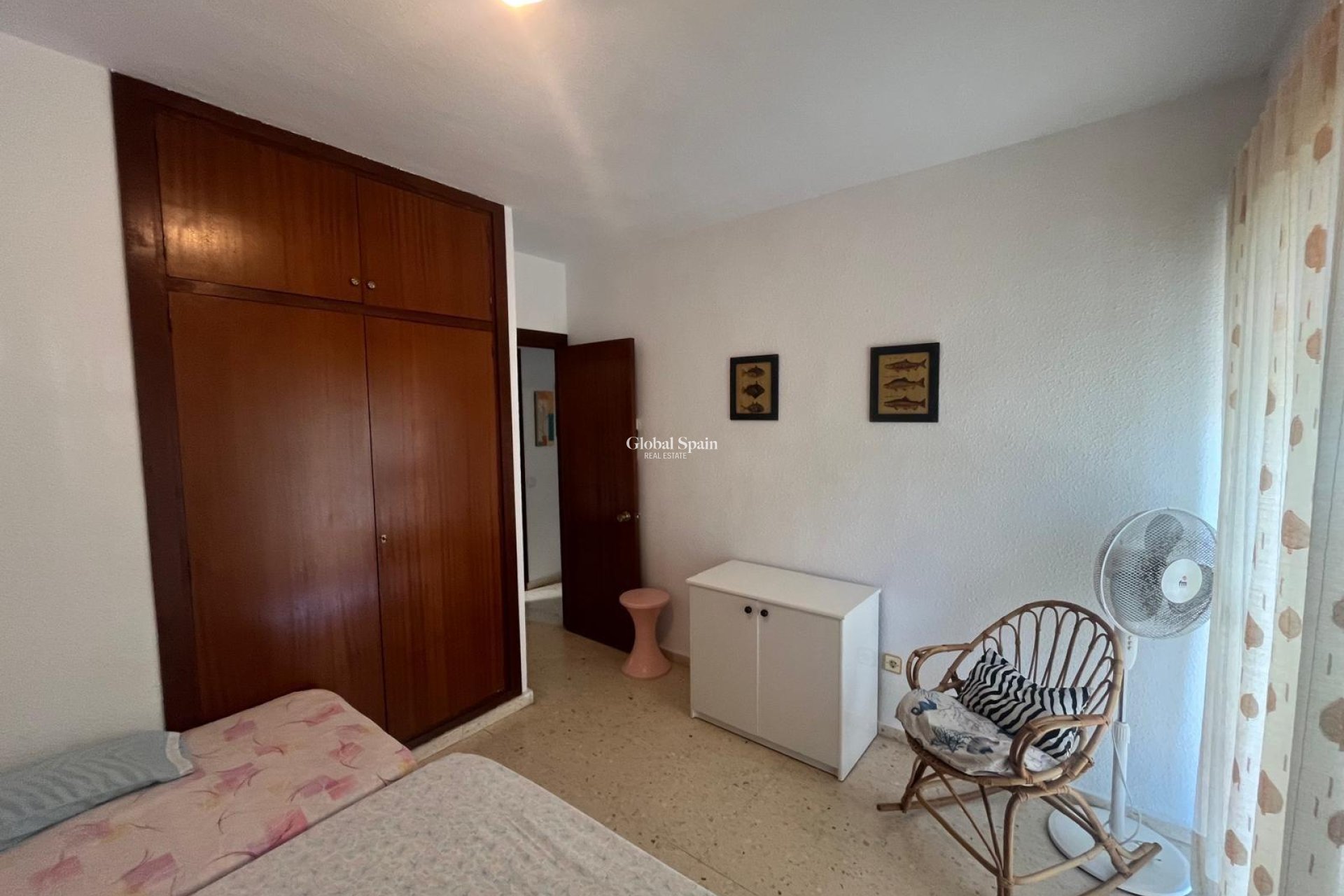 Resale - APARTMENT -
PUERTO DE MAZARRÓN - Centro