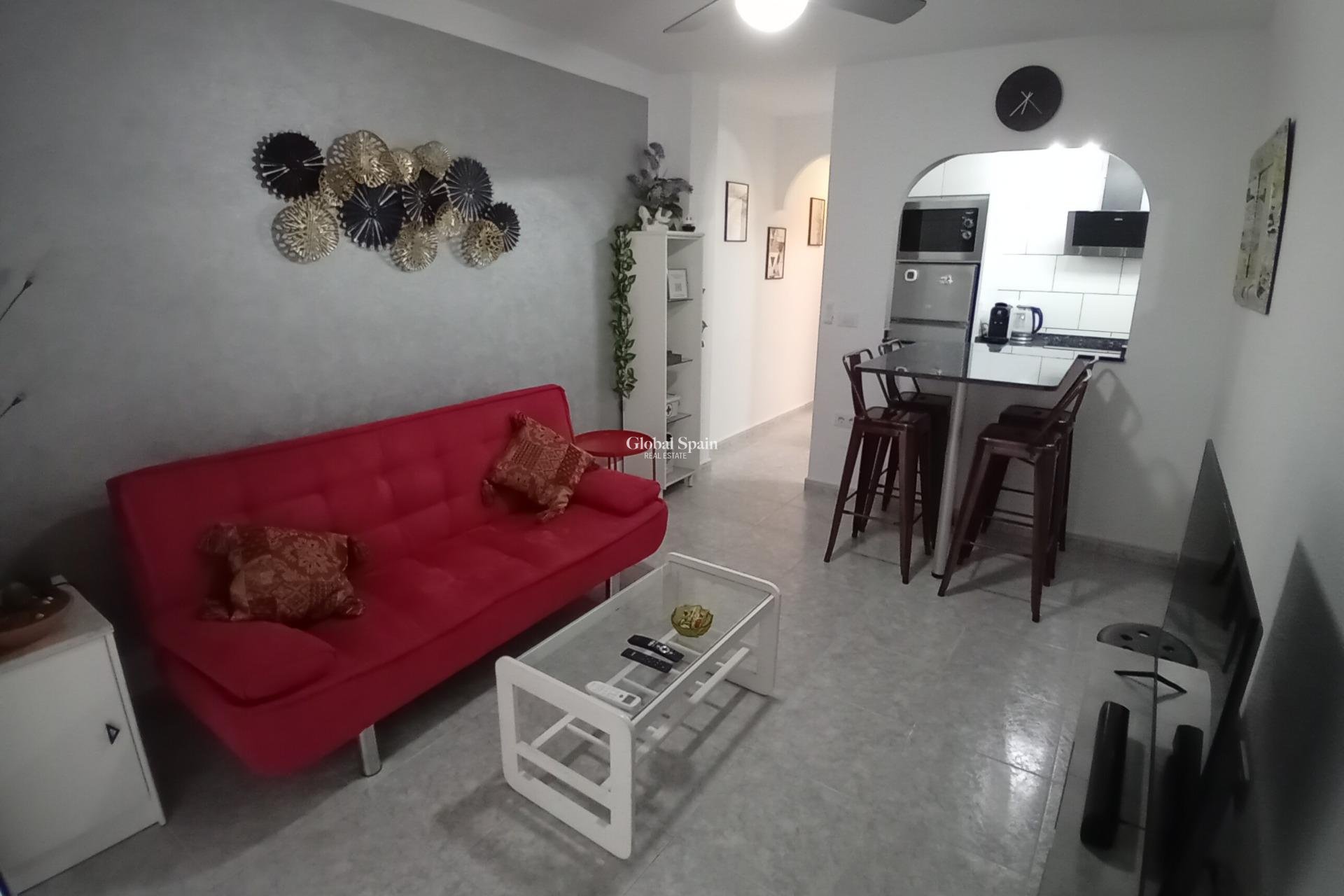 Resale - APARTMENT -
PUERTO DE MAZARRÓN - Paseo