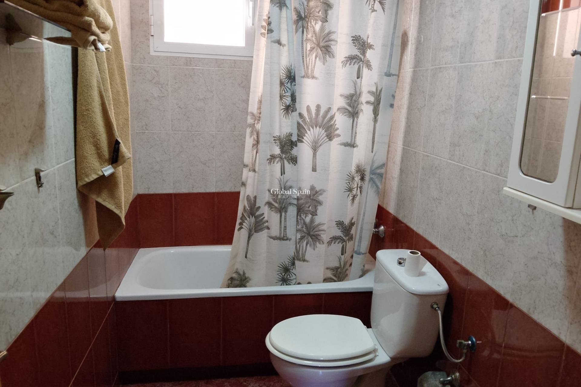 Resale - APARTMENT -
PUERTO DE MAZARRÓN - Paseo