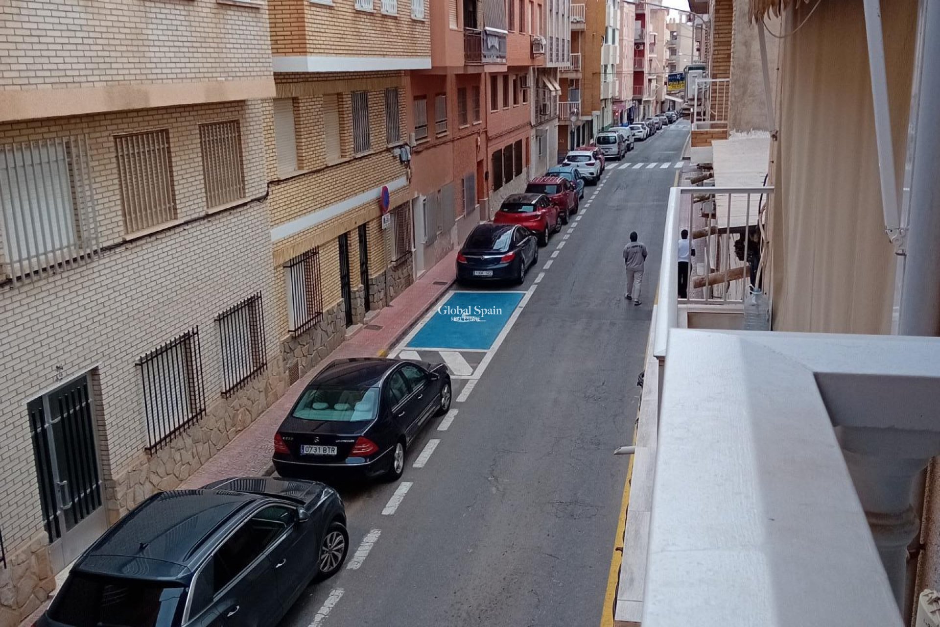 Resale - APARTMENT -
PUERTO DE MAZARRÓN - Paseo