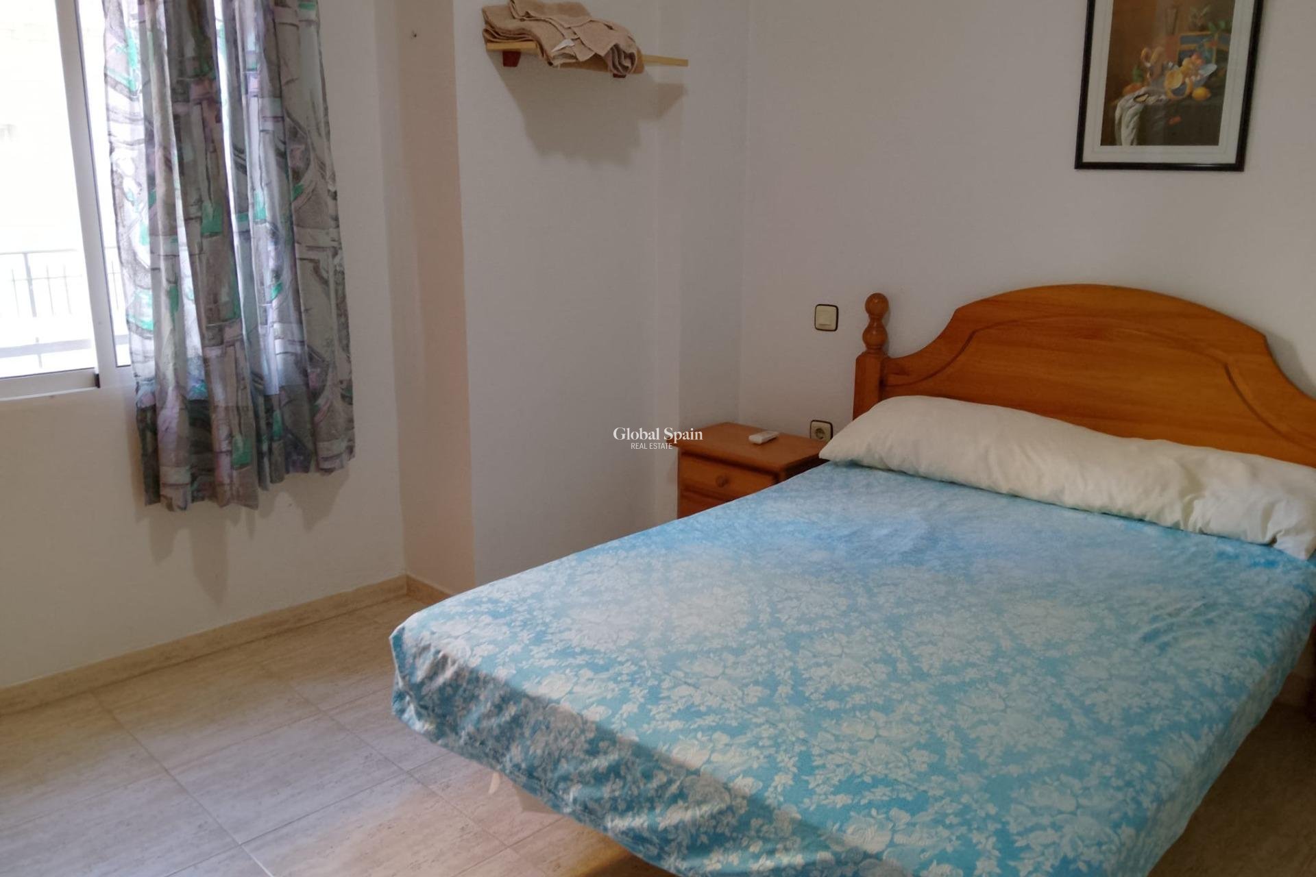 Resale - APARTMENT -
PUERTO DE MAZARRÓN - Paseo
