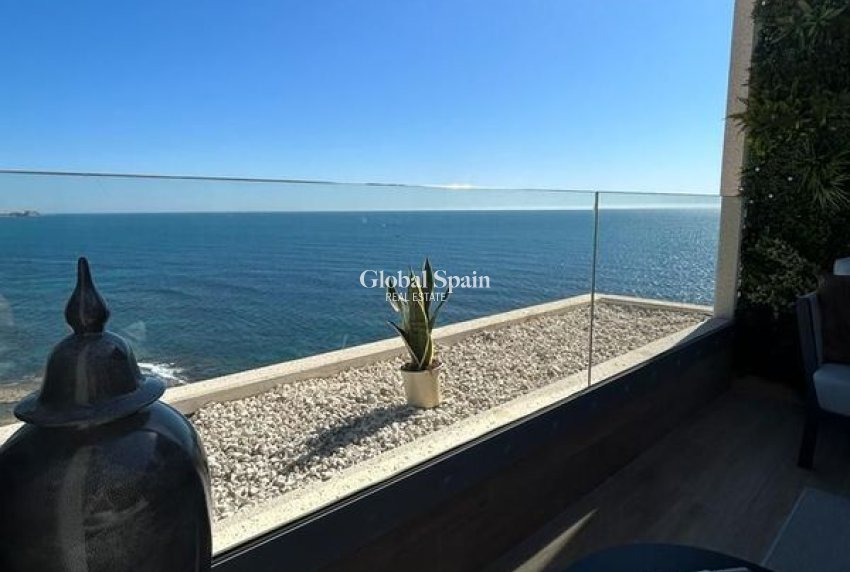 Resale - APARTMENT -
PUNTA PRIMA - Costa Blanca
