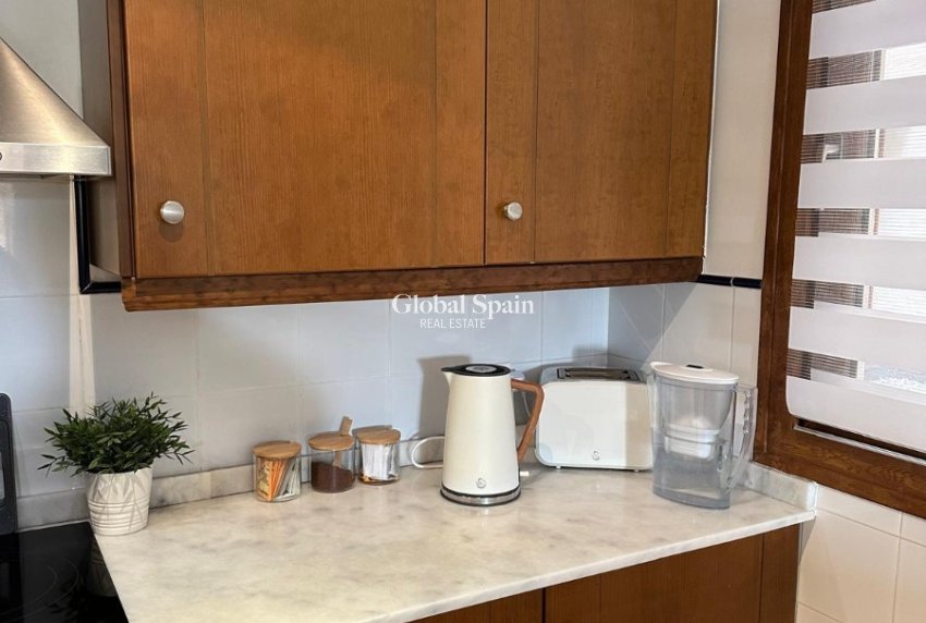 Resale - APARTMENT -
PUNTA PRIMA - Costa Blanca