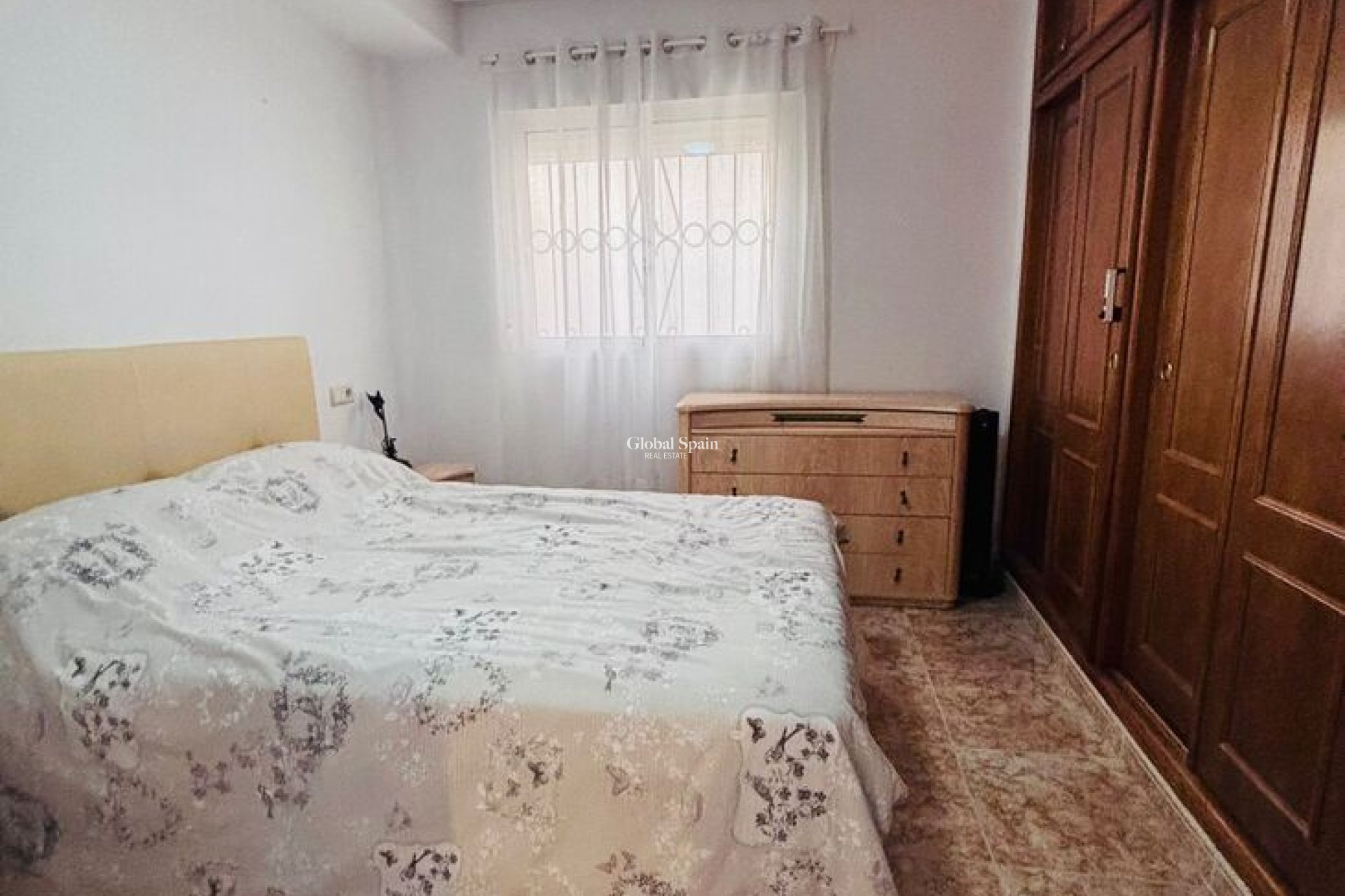 Resale - APARTMENT -
PUNTA PRIMA - Costa Blanca