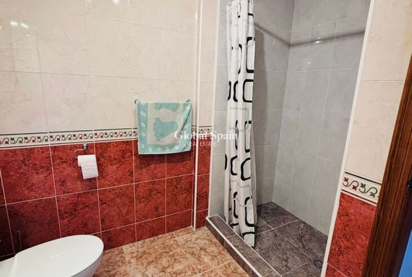 Resale - APARTMENT -
PUNTA PRIMA - Costa Blanca