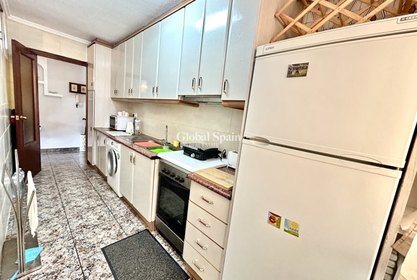Resale - APARTMENT -
PUNTA PRIMA - Costa Blanca