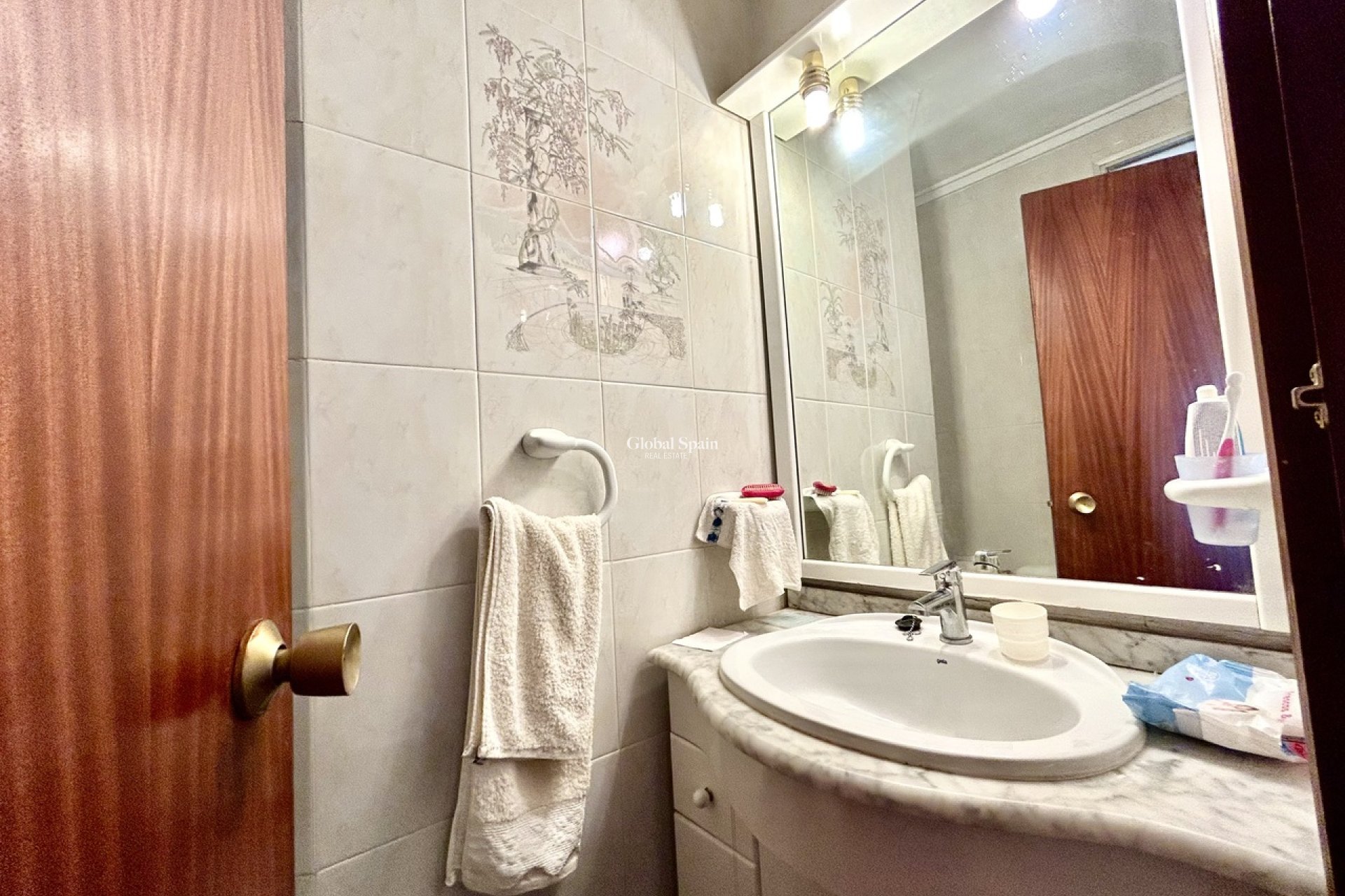 Resale - APARTMENT -
PUNTA PRIMA - Costa Blanca