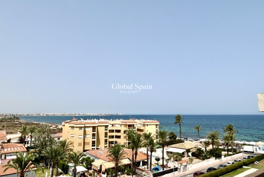 Resale - APARTMENT -
PUNTA PRIMA - Costa Blanca