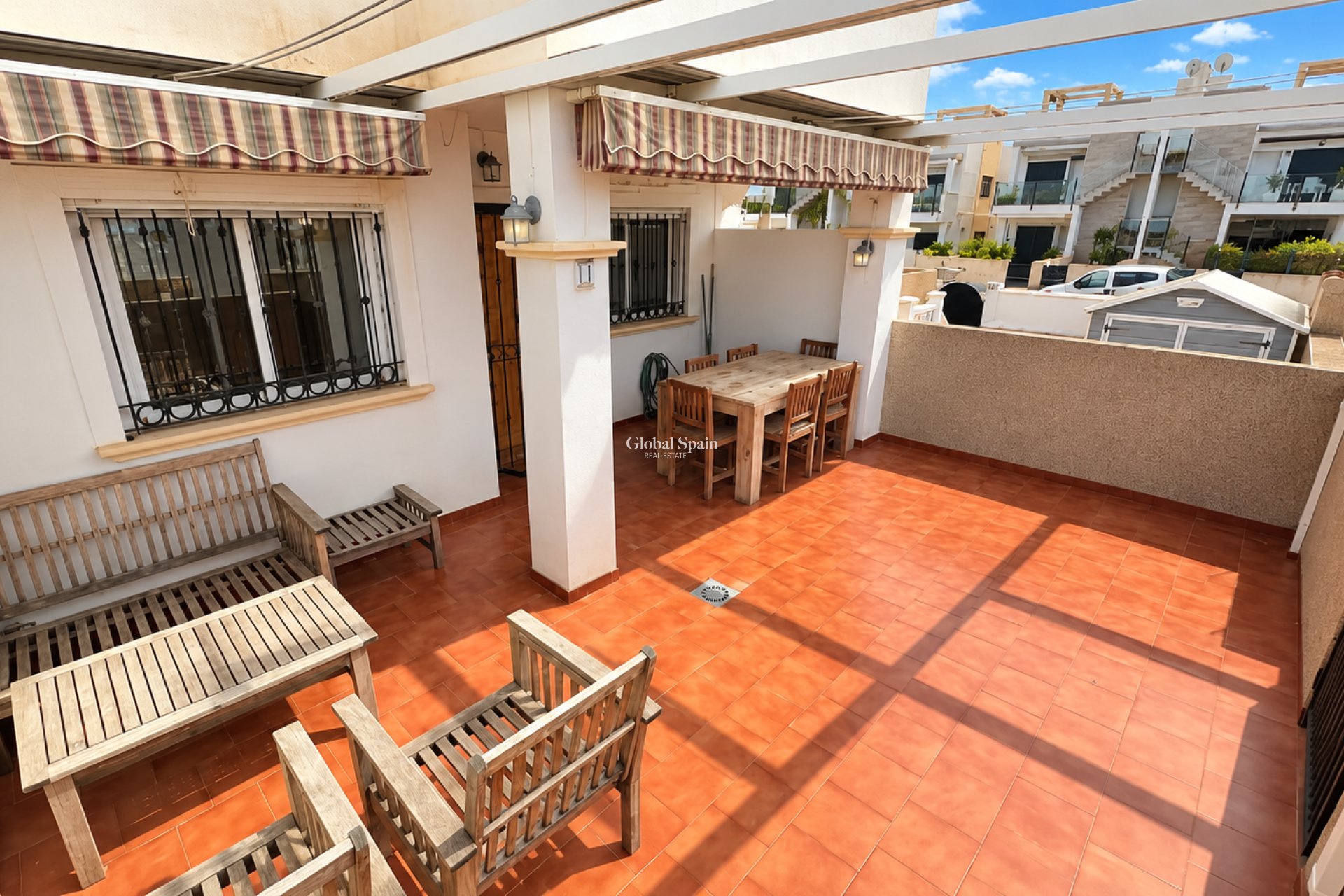 Resale - APARTMENT -
PUNTA PRIMA - Costa Blanca