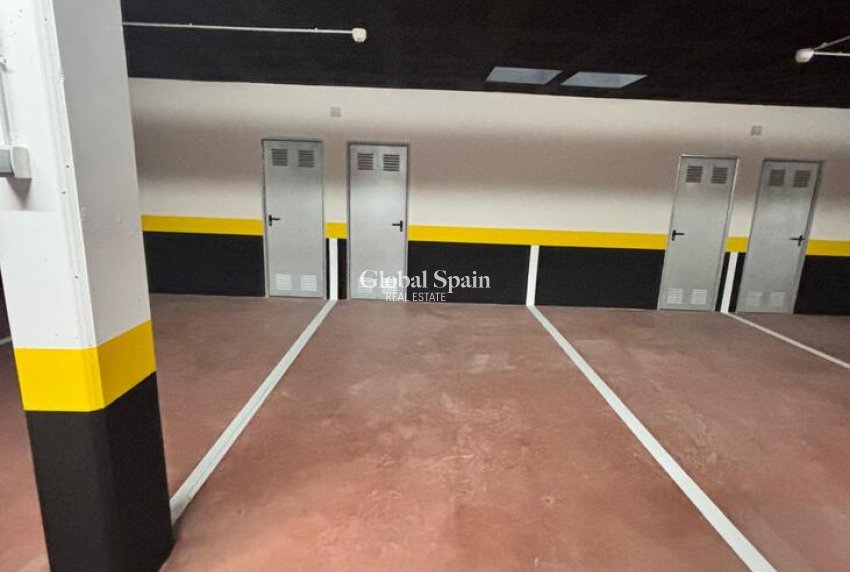 Resale - APARTMENT -
PUNTA PRIMA - Orihuela Costa