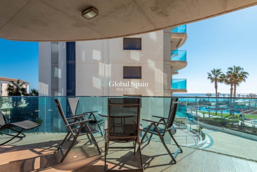 Resale - Apartment -
PUNTA PRIMA