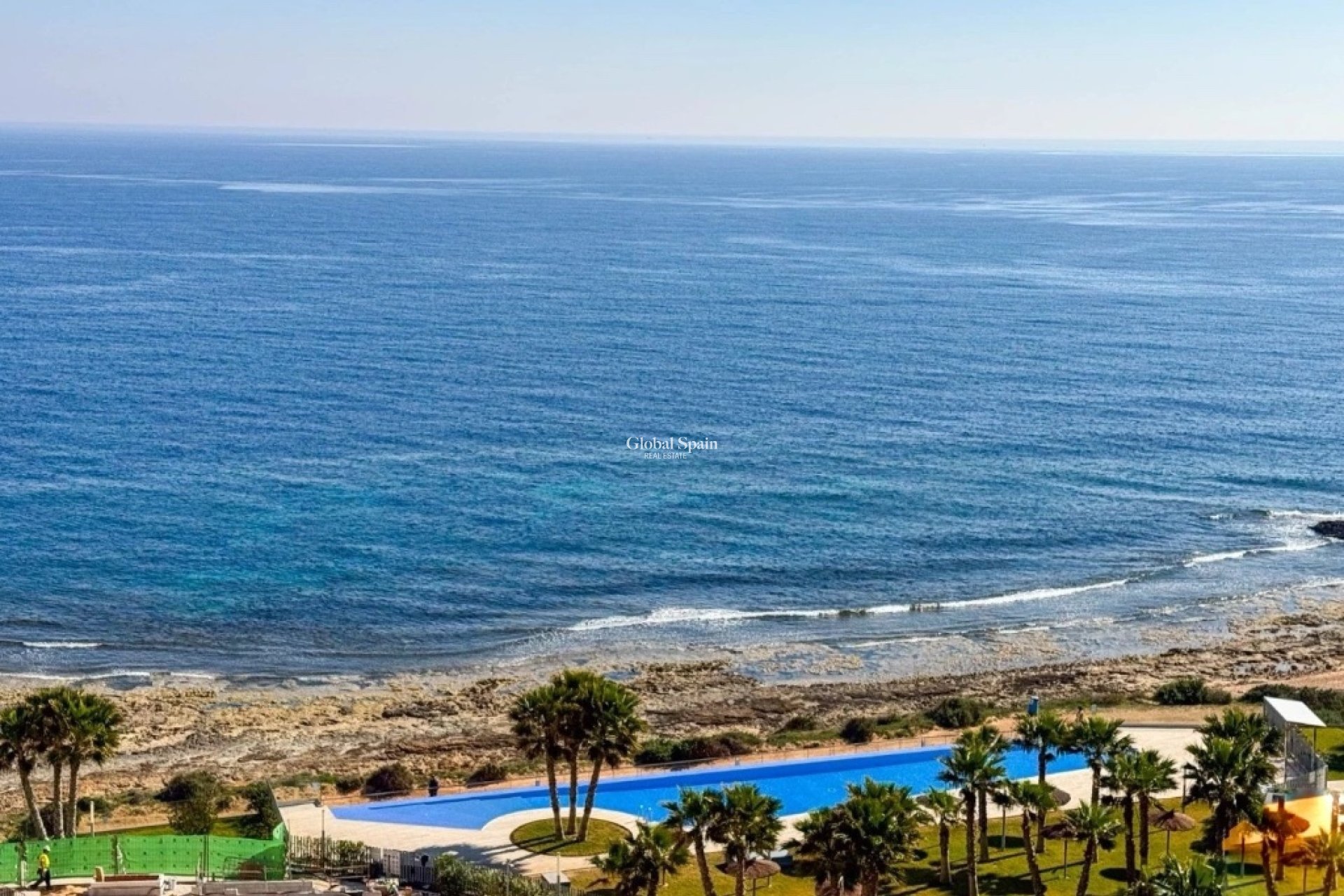 Resale - Apartment -
PUNTA PRIMA