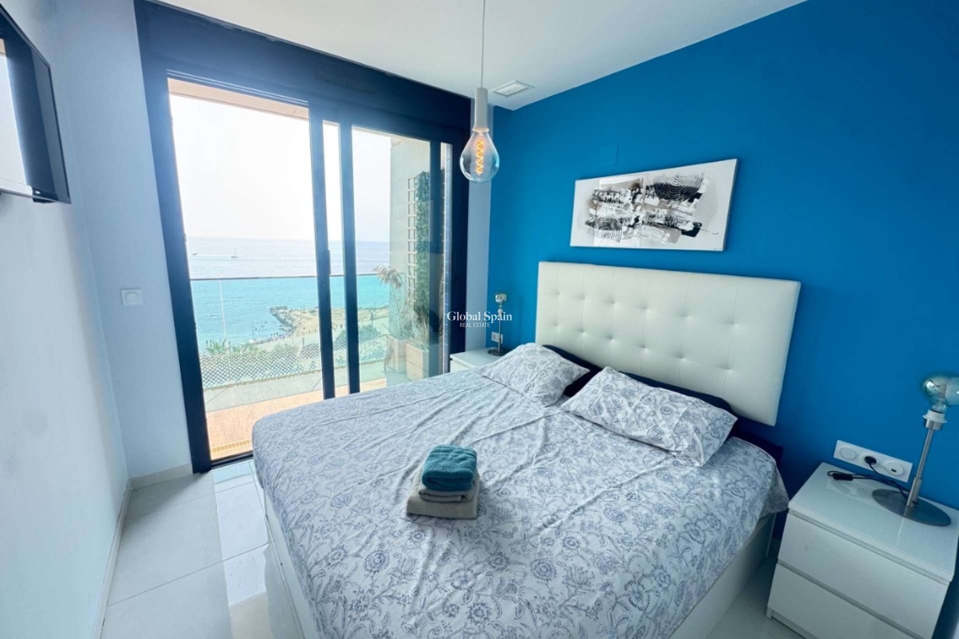 Resale - Apartment -
PUNTA PRIMA