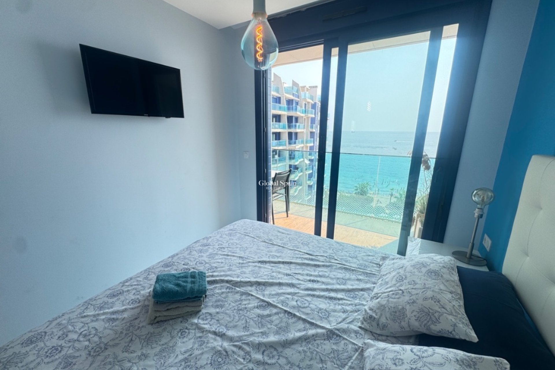Resale - Apartment -
PUNTA PRIMA